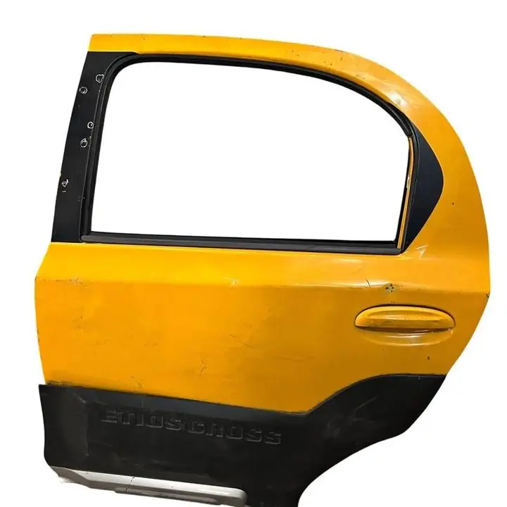 Puerta Trasera Izquierda Toyota Etios Cross minimo detalle ID:215698