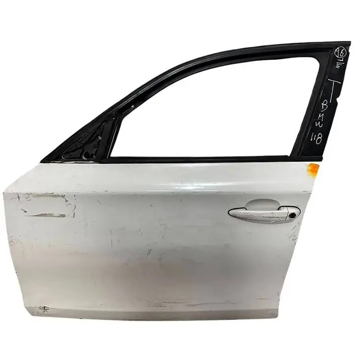 Puerta Delantera Izquierda BMW 118i blanca ID:215471