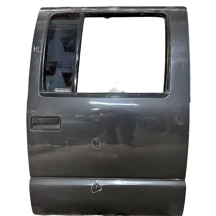 Puerta Trasera Derecha Chevrolet s10 Linea vieja gris ID:215644