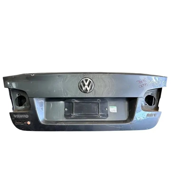 Tapa de Baul Volkswagen VENTO linea vieja mini detalle ID:215555