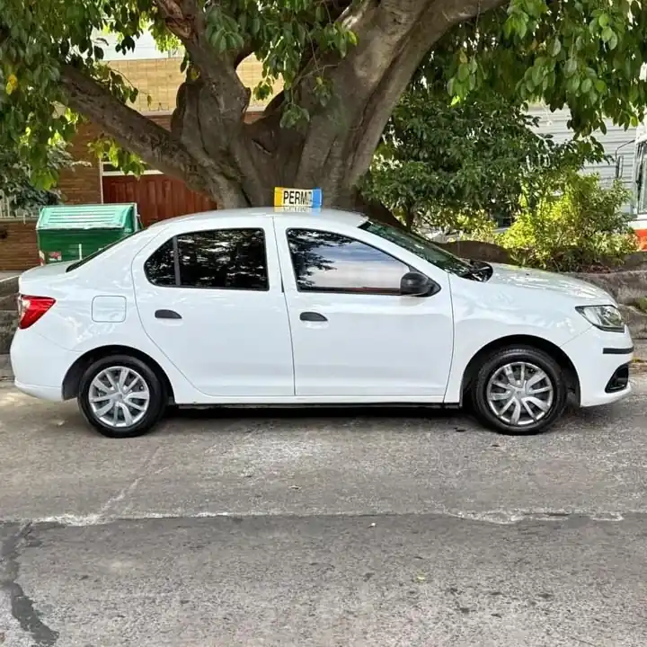 2018 Renault Logan 1.6