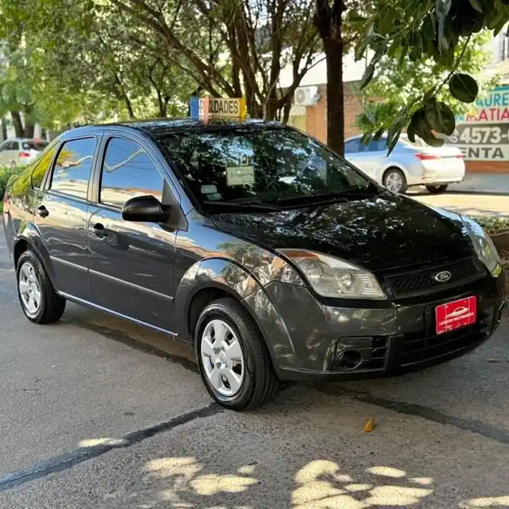 2010 Ford Fiesta Max 1.6