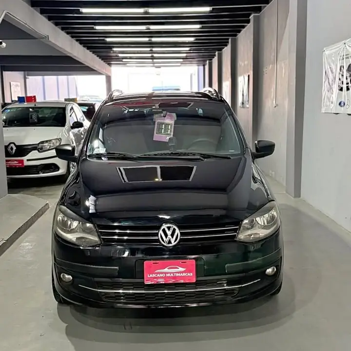 2011 VW Suran 1.6 Trendline Oportunidad !