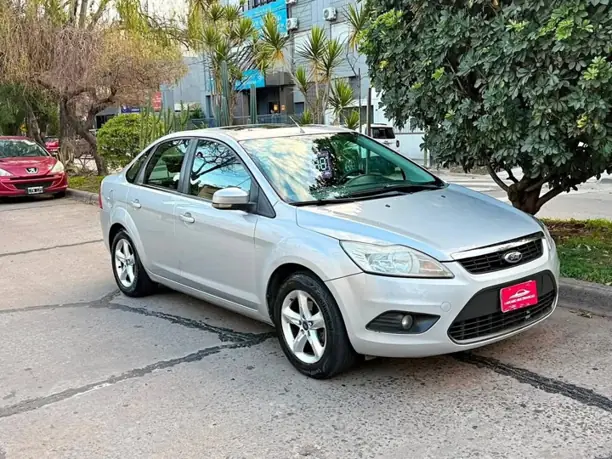 2011 Ford Focus Exe 2.0 Full !