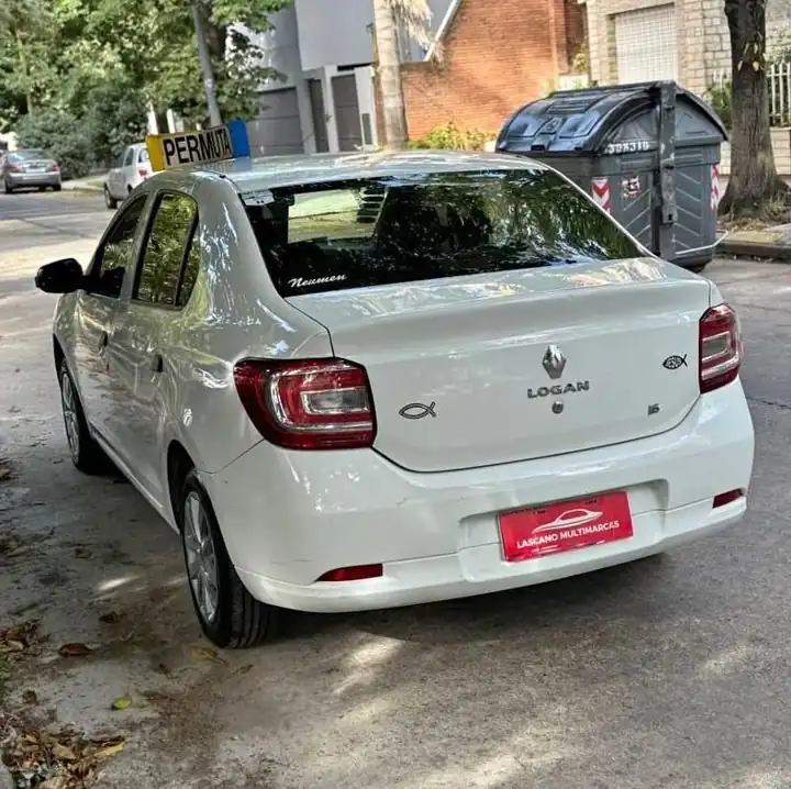2018 Renault Logan 1.6 8V GNC !