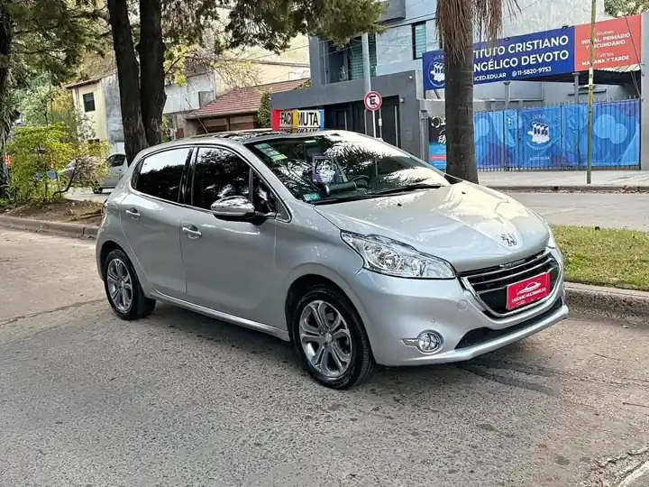 2016 Peugeot 208 1.6 Feline