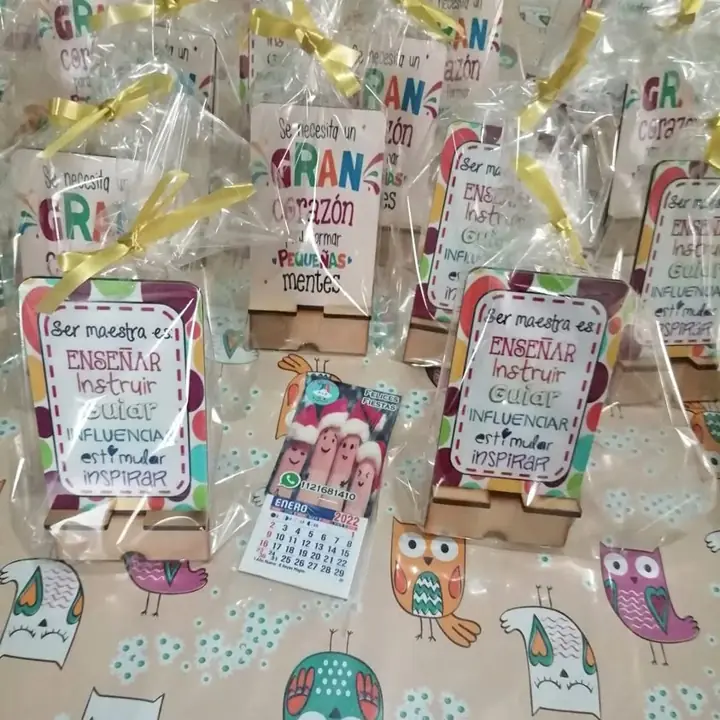 Portacelulares personalizados o portafoto o diseño personalizados