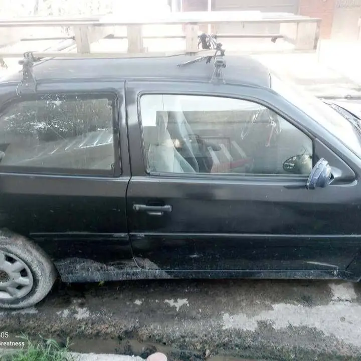 Gol Gl 1.6 D 3 puertas Gasolero . Soy titular el auto está andando o cambio por tricargo