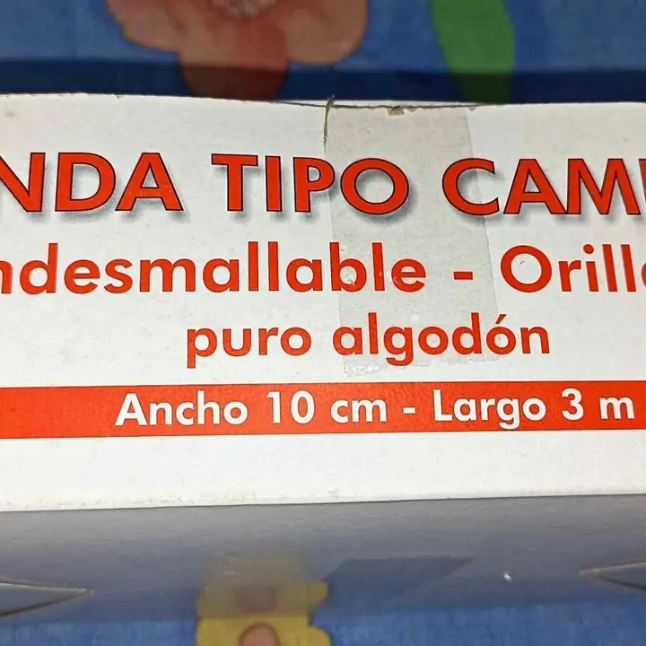 Venda Tipo Cambric indesmallable - orillada Ancho 10 cm - Largo 3 metros