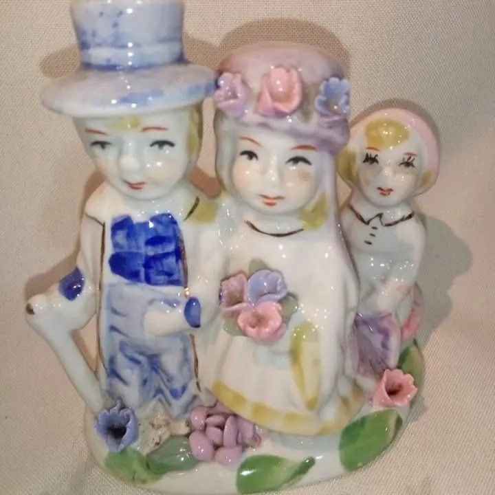 Lote de figuras de ceramica esmaltada