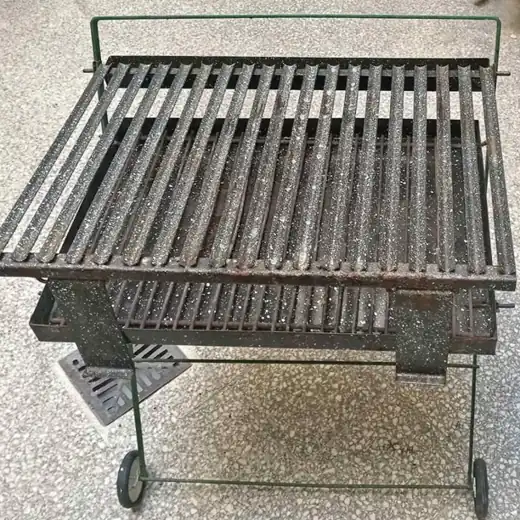 Parrilla con ruedas plegable graduable