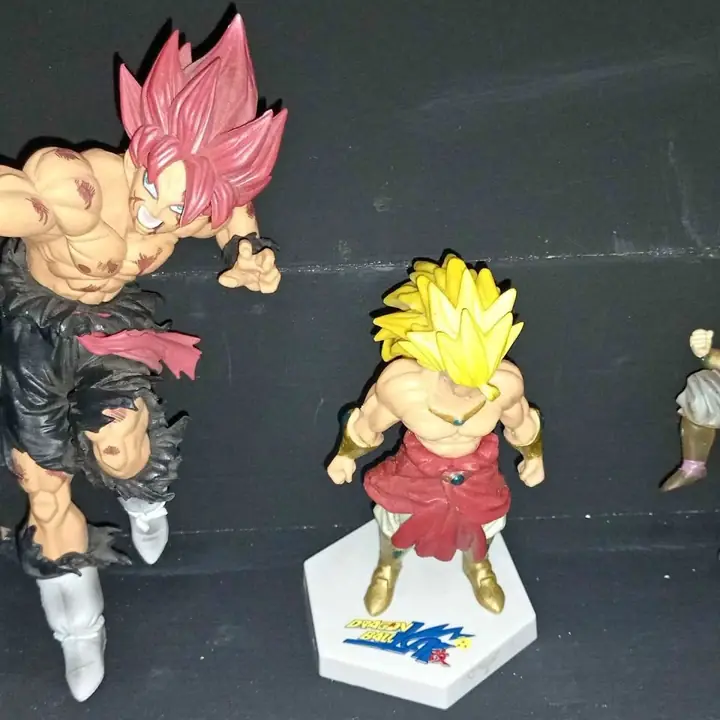 Lote figuras dragon ball