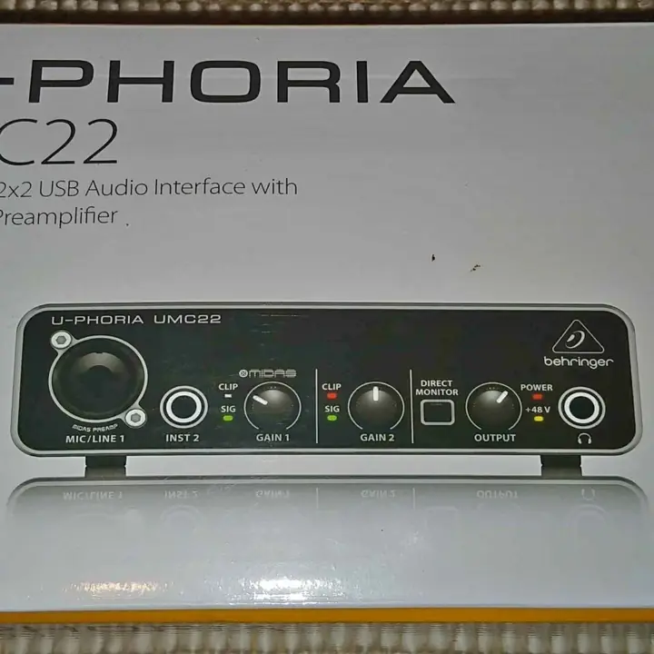 Interfaz de Audio Behringer U-Phoria UMC22