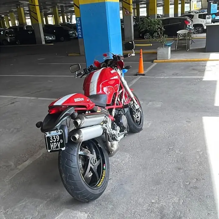 Ducati Monster 803 s2r 2007