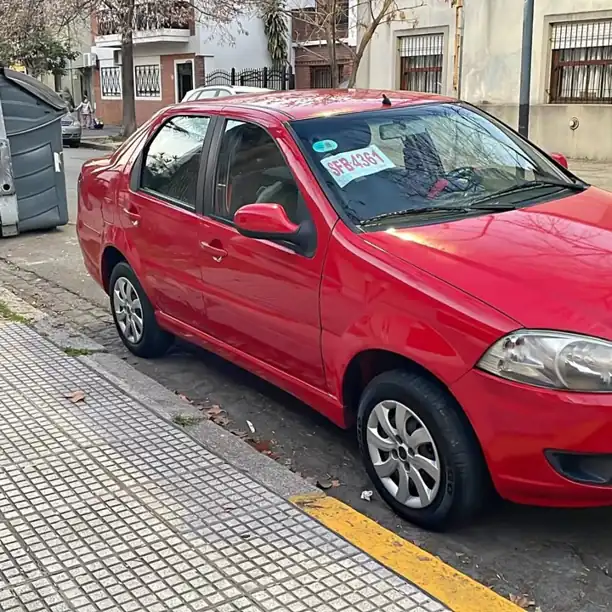 Vendo permuto por moto de mi interés siena 2016 muy bueno!