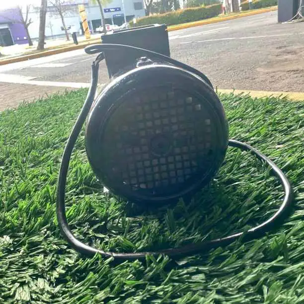 Vendo o permuto por moto de mi interés BMW 320i 2010 impecable!