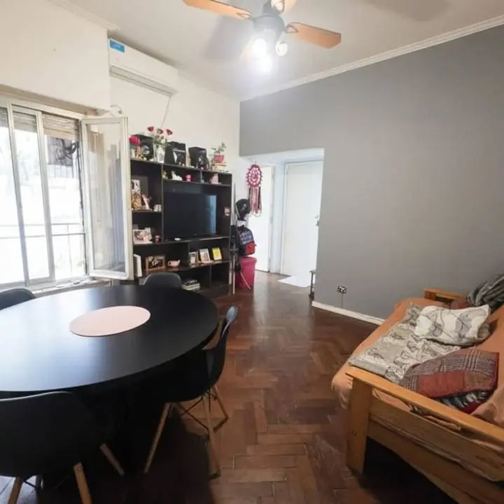 Venta de departamento 2 amb en Almagro
