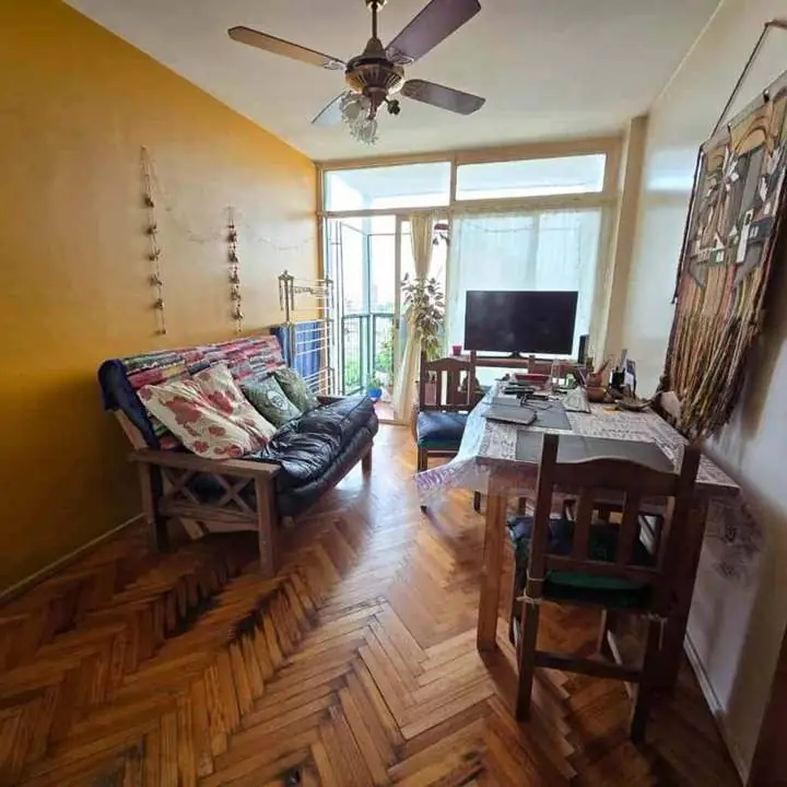 Venta departamento 3 ambientes con balcon paternal