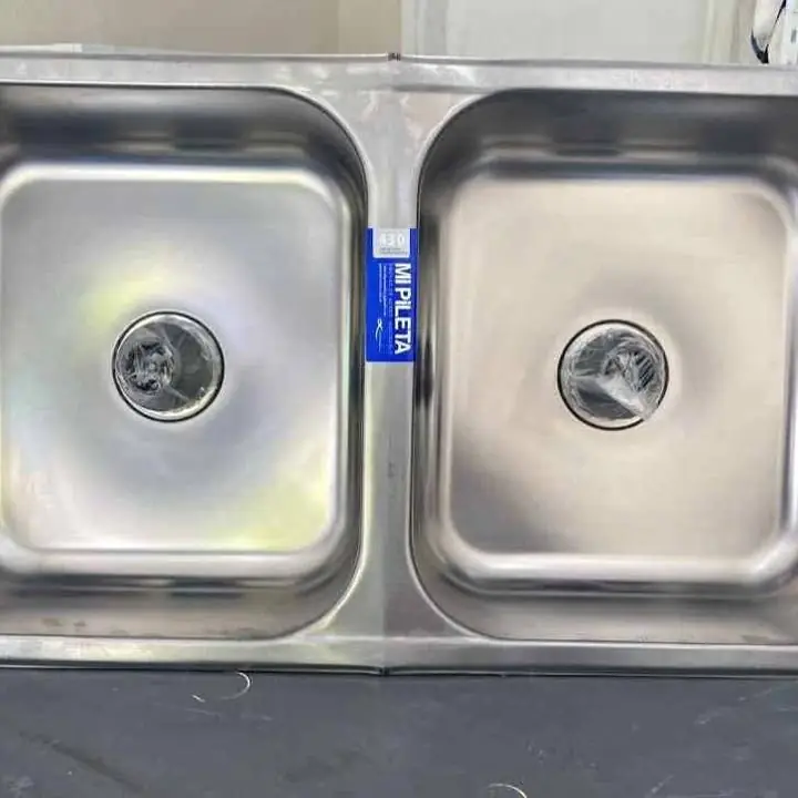 Bacha cocina doble 71x37x15 modelo 105ec