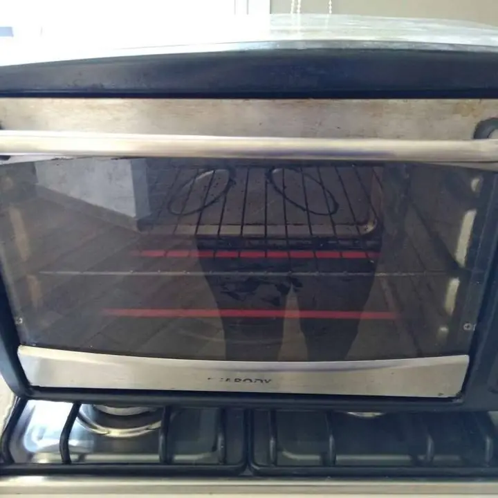 Horno eléctrico $4000, termotanque eléctrico Acualogic 85 litros bajo consumo con flexibles $12000