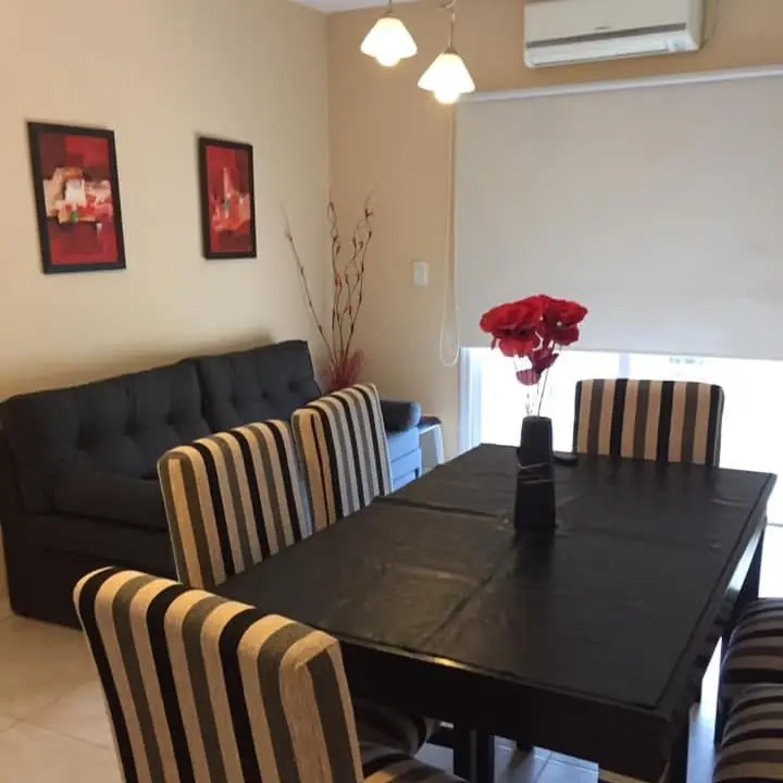 Villa Gesell a 200 metros del mar Pileta y a/a venta urgente