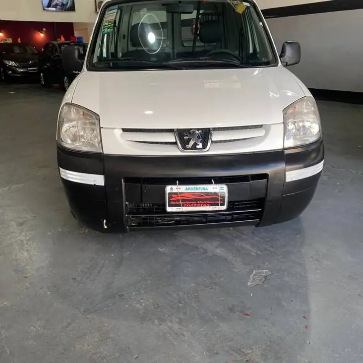 Oferta! Peugeot partner HDI 2014 furgon $1.695.000 final contado!