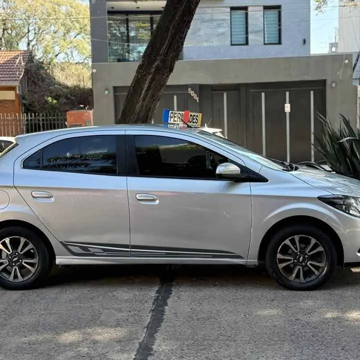 Oferta! Chevrolet ónix 1.4 LTZ GNC 2016 $9.800 dólares!
