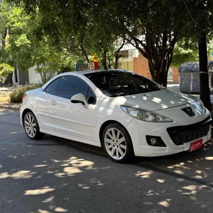 Oportunidad! Peugeot 207 CC 1.6 T 2013 $12900 dólares!