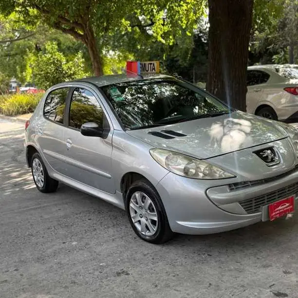 Oferta! Peugeot 207 1.4 HDI 2014 $5.900 dólares!
