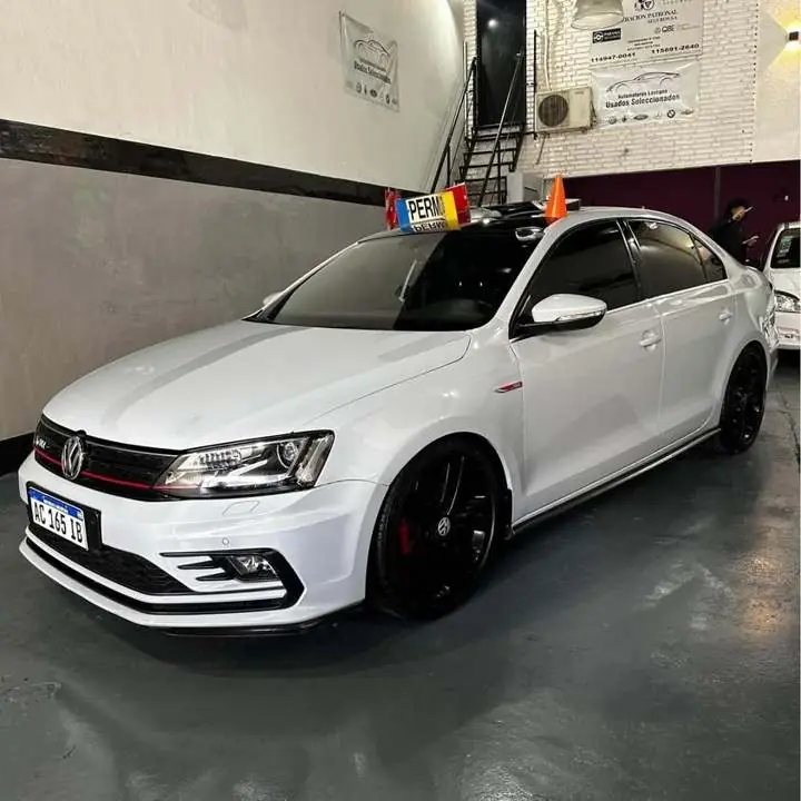 Vw vento gli 2017 NAV $21000dol
