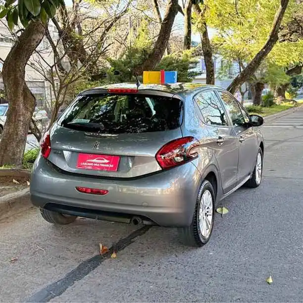 Oferta! Peugeot 208 1.5 allure navegador 2016 $12.350.000 final!