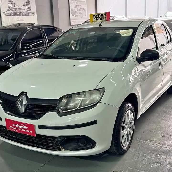 Oferta! Renault logan 1.6 8V 2018 autentique plus GNC $12.450.000 final!