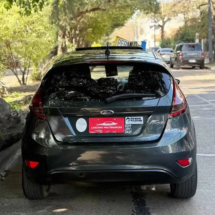 Oferta semanal! Ford fiesta kinetic titanium 2011 $7.800 dólares!