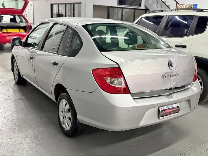 Oferta! Renault Symbol 1.6 2013 GNC $7.550.000 final!