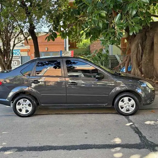 Oferta! Ford fiesta 1.6 rocam 2010 $6.500.000 final!