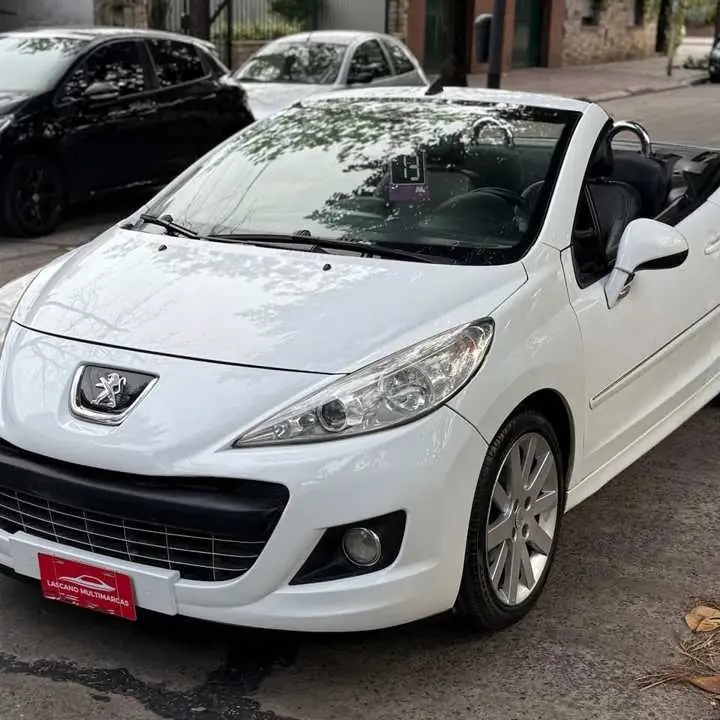 Oferta! Peugeot 207 cc 2013 $14.300 dólares!