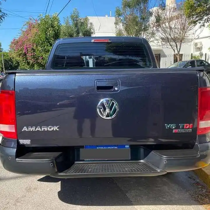 VW amarok V6 comfortline 2018 4X4 U$S35.500 / permutas!
