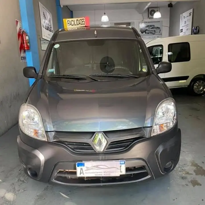 Renault kangoo 1.6 2018 furgon $985000 final contado!