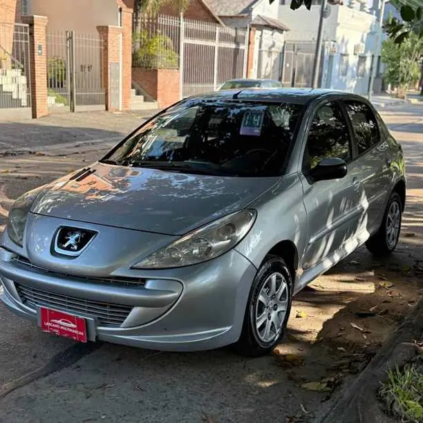 Peugeot 207 1.4 Hdi XR 2014 $6.950.000 final