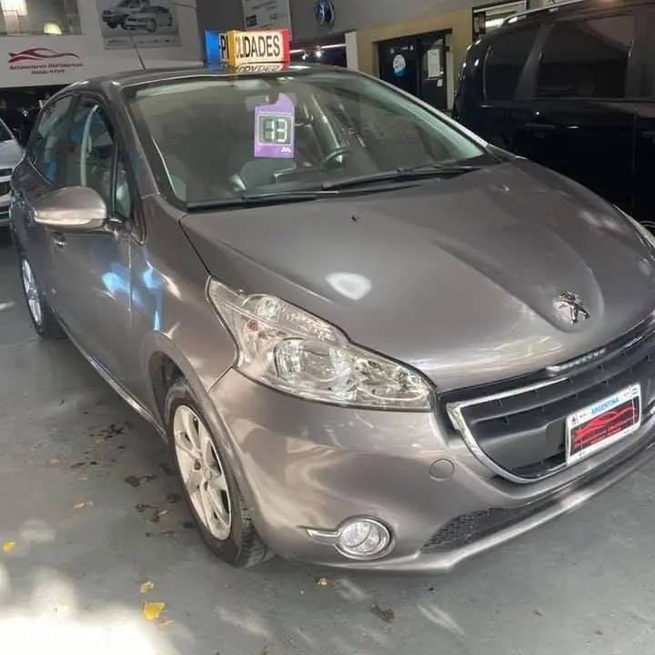 Oferta! Peugeot 208 1.5 allure navegador 2013 $935000 final contado!