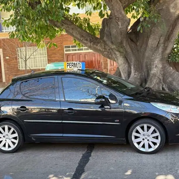 Oferta! Peugeot 207 GTI 2012 $8.100 dólares!