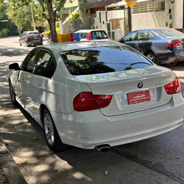 BMW 320 i 2010 Executive AT $12300 dólares!
