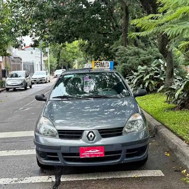 Oferta! Renault Clio 1.2 2010 campus $6.950.000!