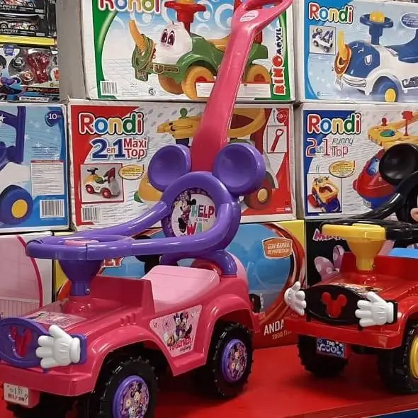 Andarin Pata a Pata Mickey Minnie
