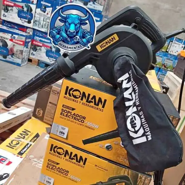 Soplador Aspirador 650wts con Variador de Velocidad KONAN
