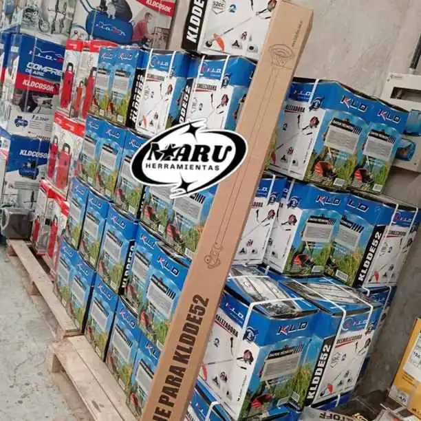 Desmalezadora naftera 52cc incluye arnés y accesorios KLD