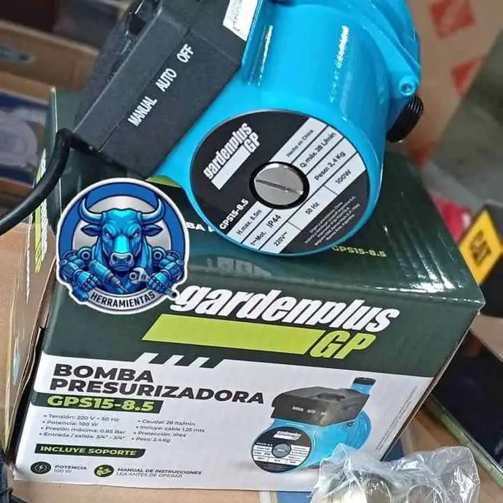 Bomba Presurizadora 100wts Apta para 2 Baños con soporte garden plus