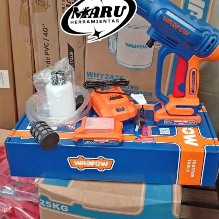 Hidrolavadora a Presión Inalámbrica 20V BRUSHLES incluye Accesorios, 2 Baterías y Cargador Wadfow