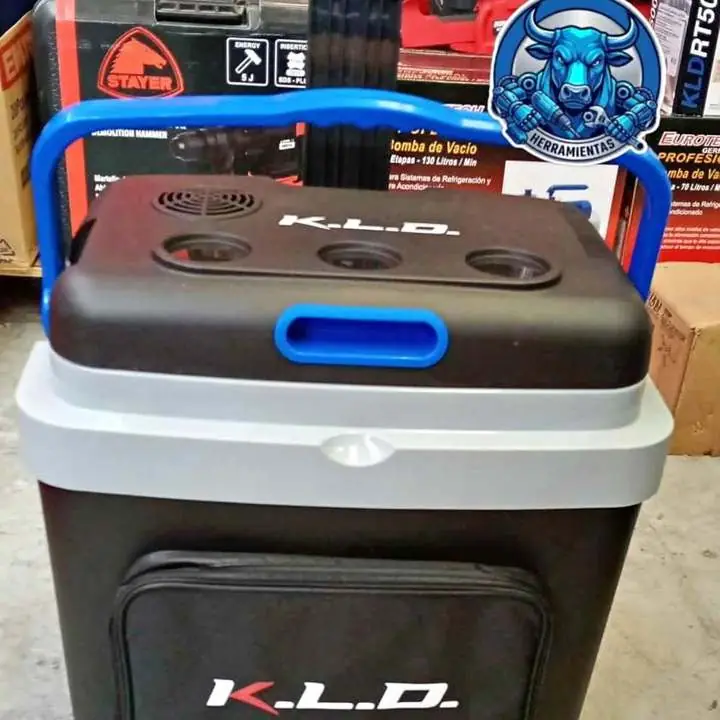 Conservadora Electrica 33Lts con Ruedas KLD