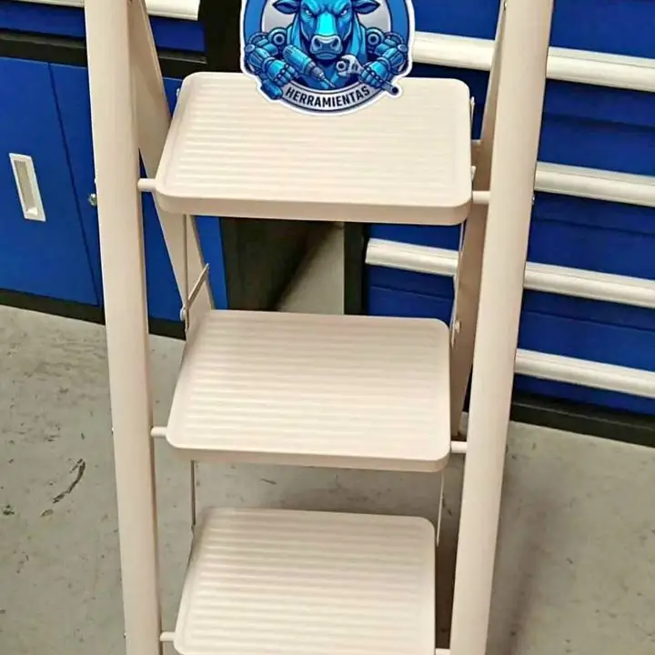 Escalera de Acero Plegable 3 Escalones Altura Max. 85cm Capacidad Max. 150Kgs VOHLER